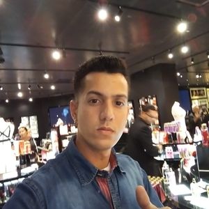 Meet your Posher, Alejandro